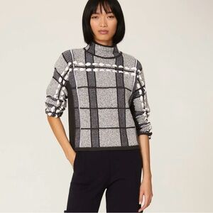 Club Monaco Plaid Black Gray Women's Sweater✨